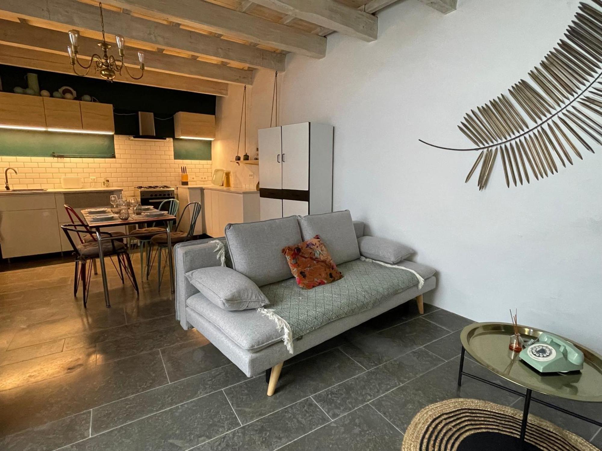 Charmante Maison De Village Collias ภายนอก รูปภาพ